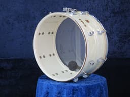 Ludwig 7.5x15 White Marine Pearl Wood Snare Drum Serial #isi9271 Ludwig 7.5x15 White Marine Pearl Wood Snare Drum Serial #isi9271