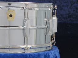 Ludwig LM402 Supraphonic 6.5 x 14 Metal Snare Drum Serial #3193192 Ludwig LM402 Supraphonic 6.5 x 14 Metal Snare Drum Serial #3193192