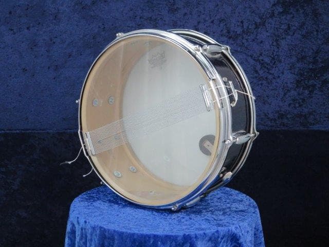 Slingerland 5.5 x 14 Sparkling Blue Pearl Wood Snare Drum 1960's Serial #208591