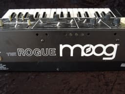 Vintage Moog Rogue Analog Synthesizer ser#1566 Vintage Moog Rogue Analog Synthesizer ser#1566