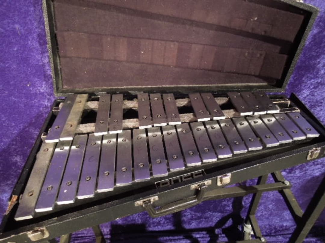 Ross Model R125 Heavy Steel Bar Orchestra Bells ser#539 Ross Model R125 Heavy Steel Bar Orchestra Bells ser#539