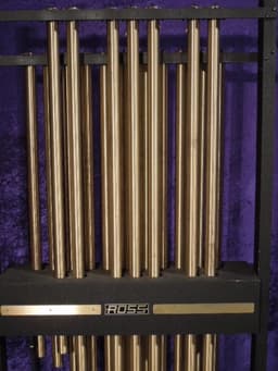 Ross 1 1/3 Octave Chimes Model R 500 ser# 474. Ross 1 1/3 Octave Chimes Model R 500 ser# 474.