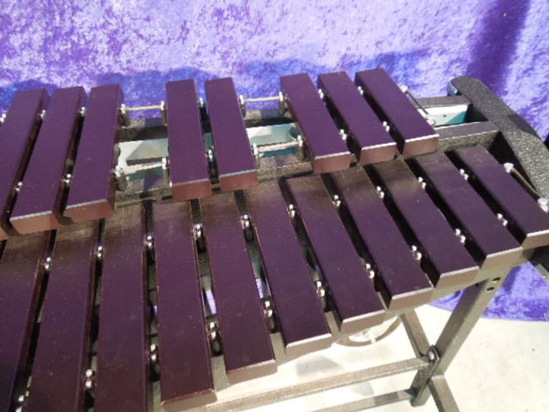 Musser M 51 Kelon Bar Xylophone Ser# HJ3712 with Heavy Field Stand