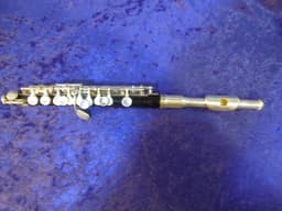 Yamaha YPC-32 Plastic Piccolo With Metal Head Joint Serial #49605 Yamaha YPC-32 Plastic Piccolo With Metal Head Joint Serial #49605