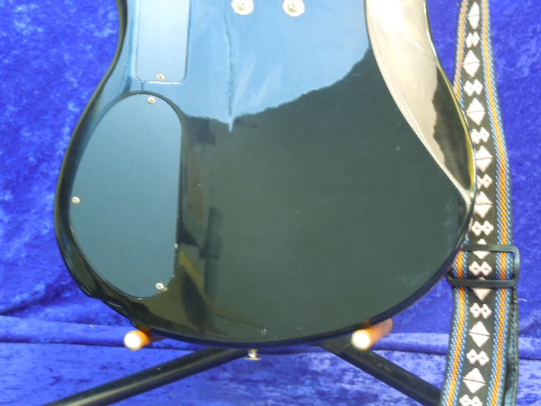 Epiphone EBM 5 String Bass Guitar 1997 Serial #S97081891