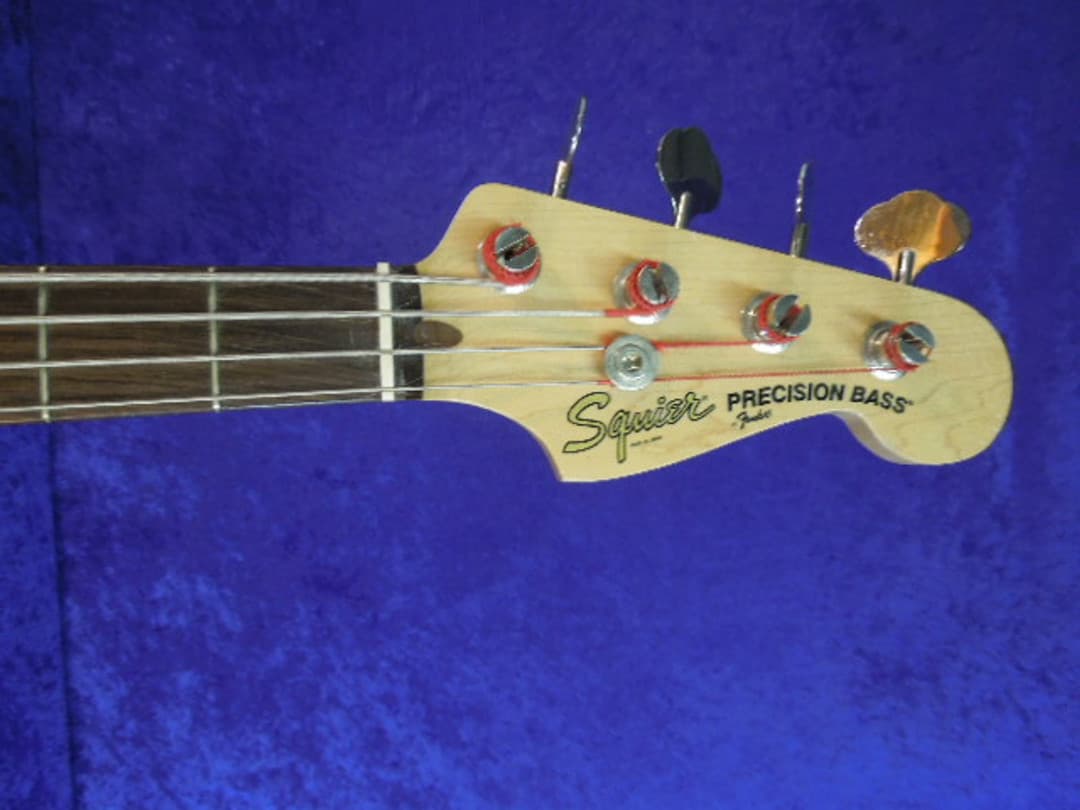 Fender Squier Precision Bass Guitar 1994 Serial #S001787