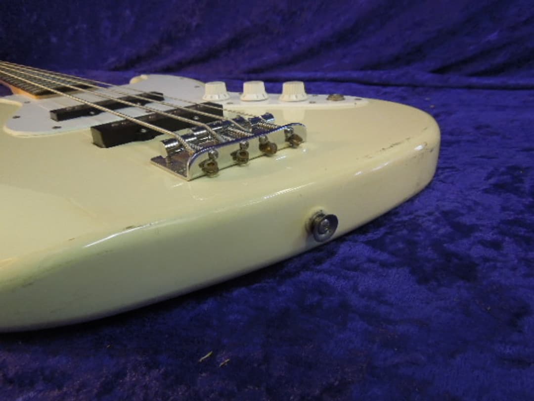 Fender Jazz Bass Guitar Olympic White 1993 Serial #MN514375