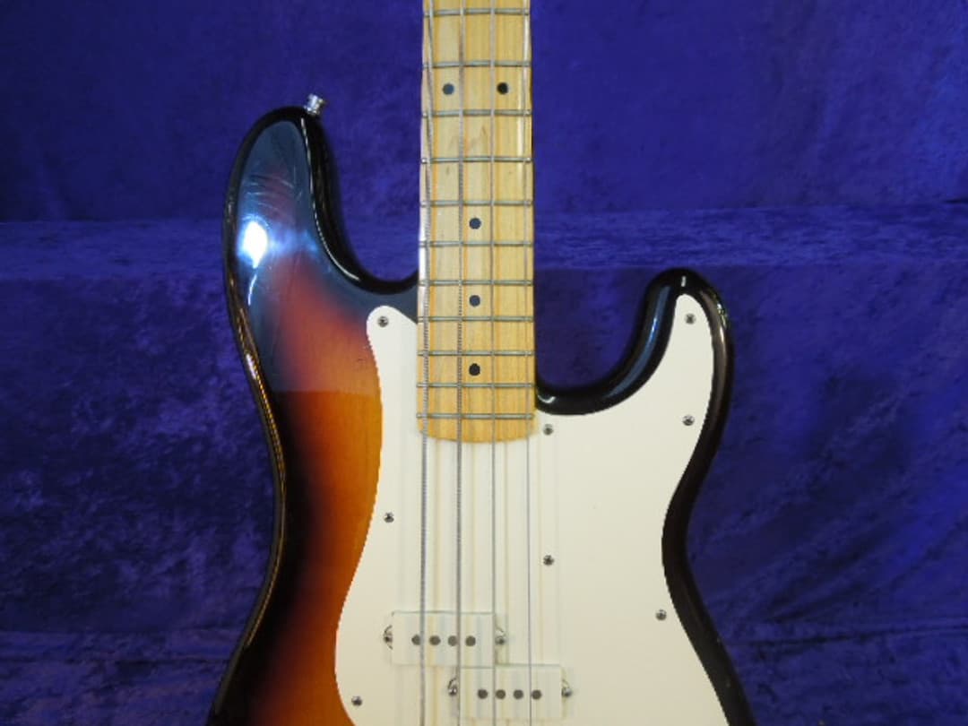 Fender Precision Bass Guitar 1982 Serial #E318605