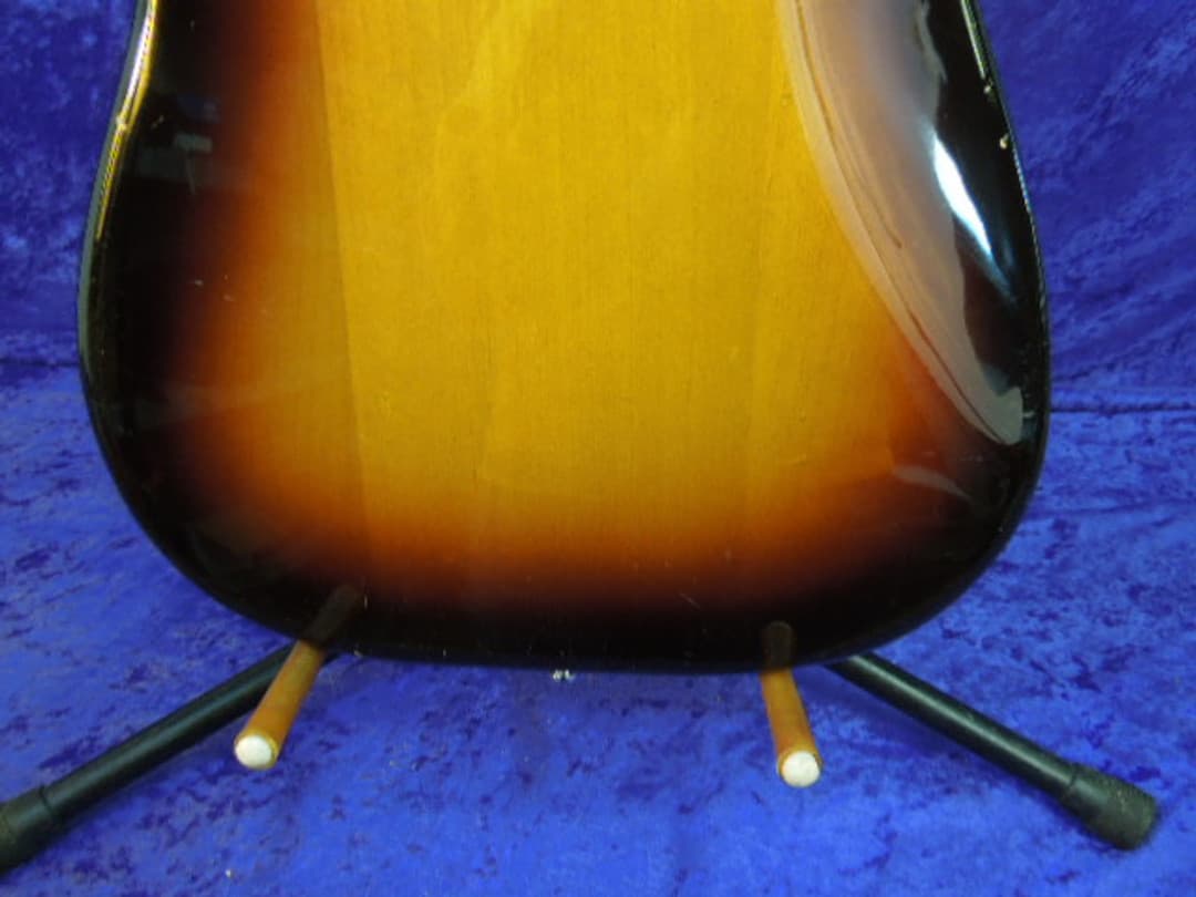 Fender USA Stratocaster Electric Guitar 1983 Serial #E345052