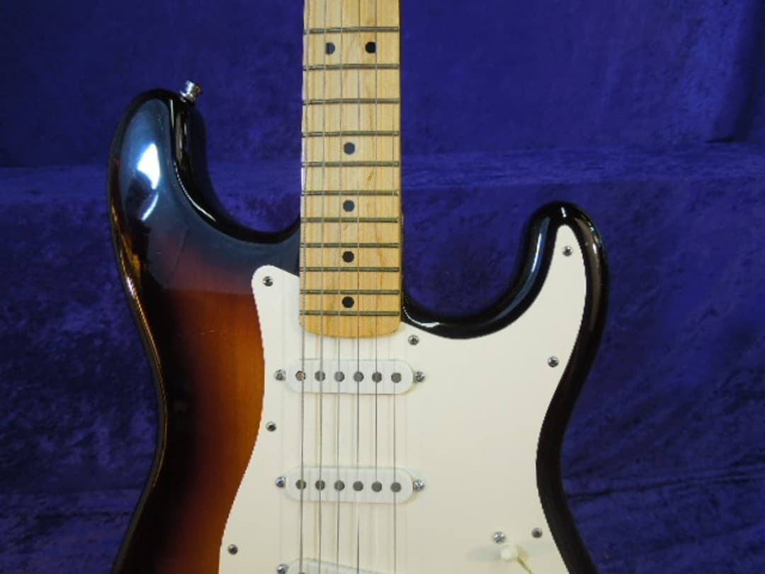 Fender USA Stratocaster Electric Guitar 1983 Serial #E345052
