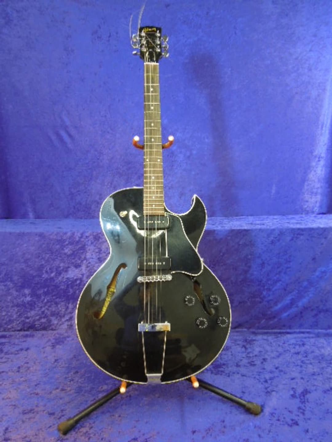 Gibson USA ES-135 Semi Hollow Electric Acoustic Guitar 1993 Serial #93333306