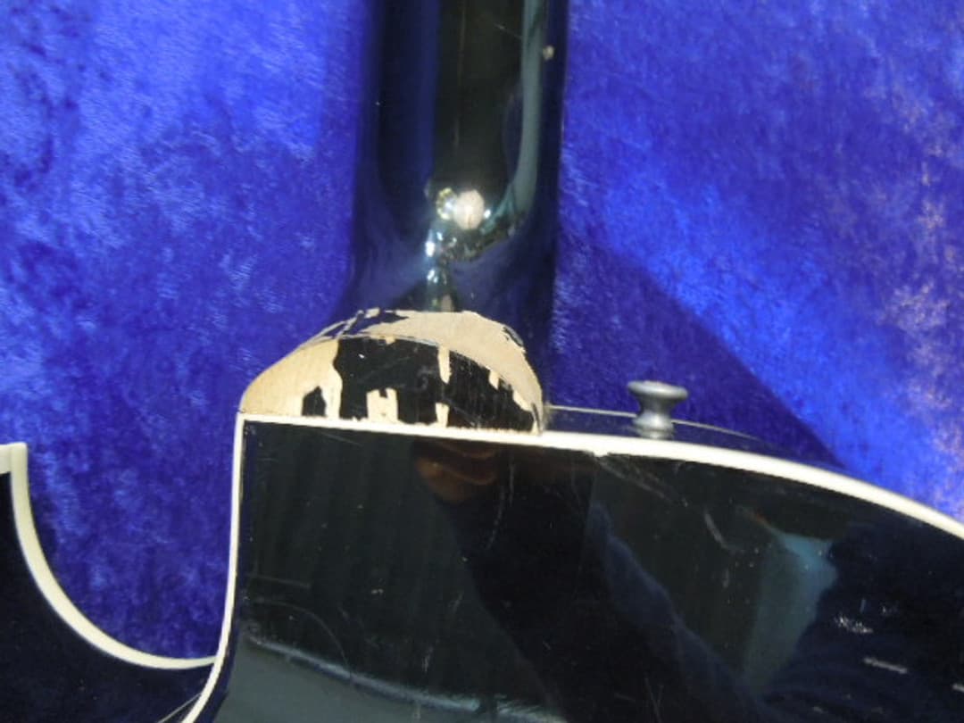 Gibson USA ES-135 Semi Hollow Electric Acoustic Guitar 1993 Serial #93333306