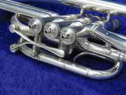 Lyon & Healy "Own-Make" Shepherd's Crook Silver Cornet Serial #2824 Lyon & Healy "Own-Make" Shepherd's Crook Silver Cornet Serial #2824