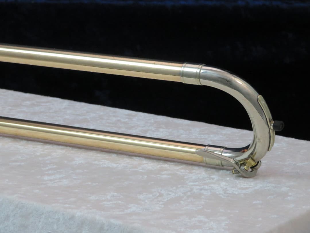 Blessing B88 Two Tone F Trigger Trombone Serial #518290