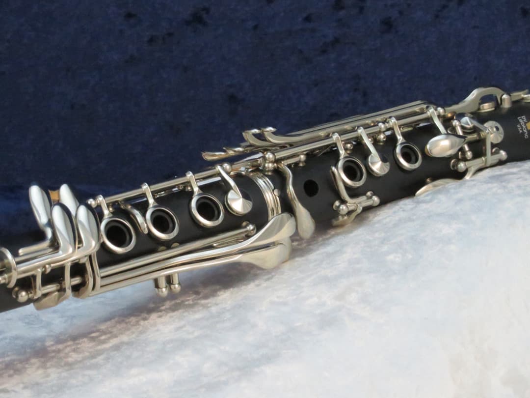 Vito 7214 Plastic Bb Soprano Clarinet Serial #A53245