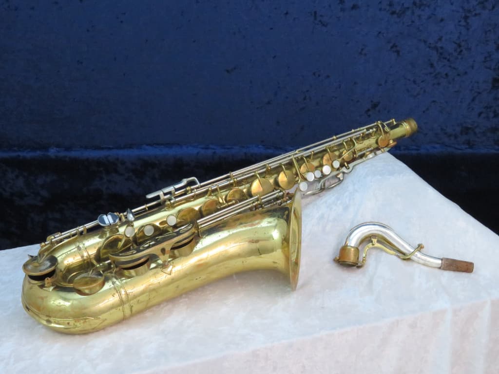 King Super 20 Tenor Saxophone 1960's Serial #382474