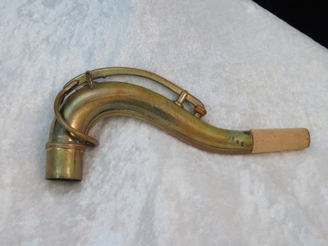 Buescher The Buescher "Big B" Aristocrat Tenor Saxophone 1942 Serial #295950