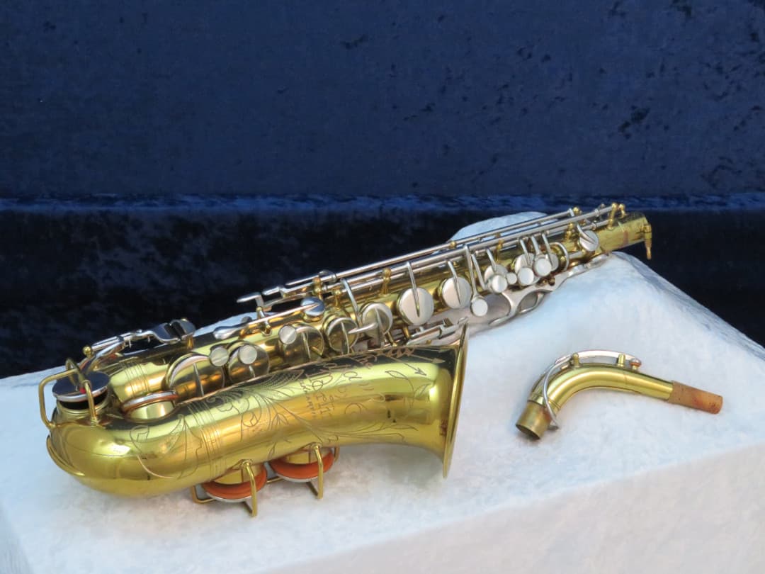 Martin The Indiana Alto Saxophone Serial #69977