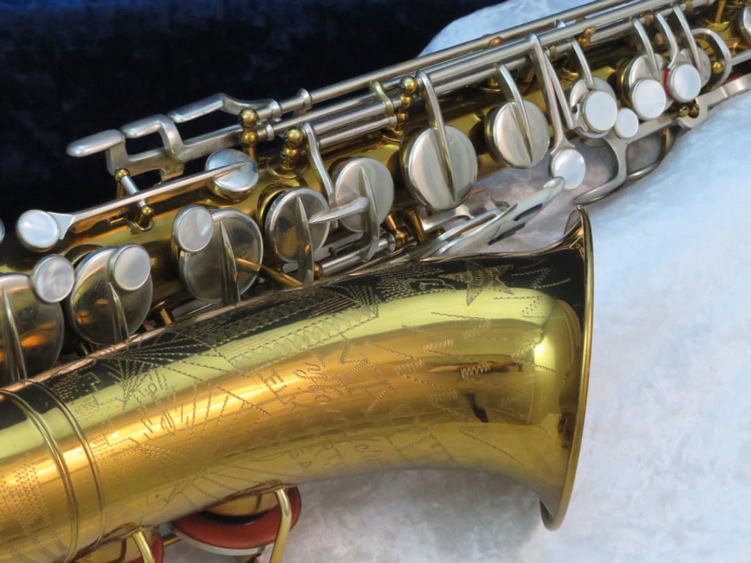 Martin Handcraft Alto Saxophone with Searchlight 1937 Serial #124172 Martin Handcraft Alto Saxophone with Searchlight 1937 Serial #124172