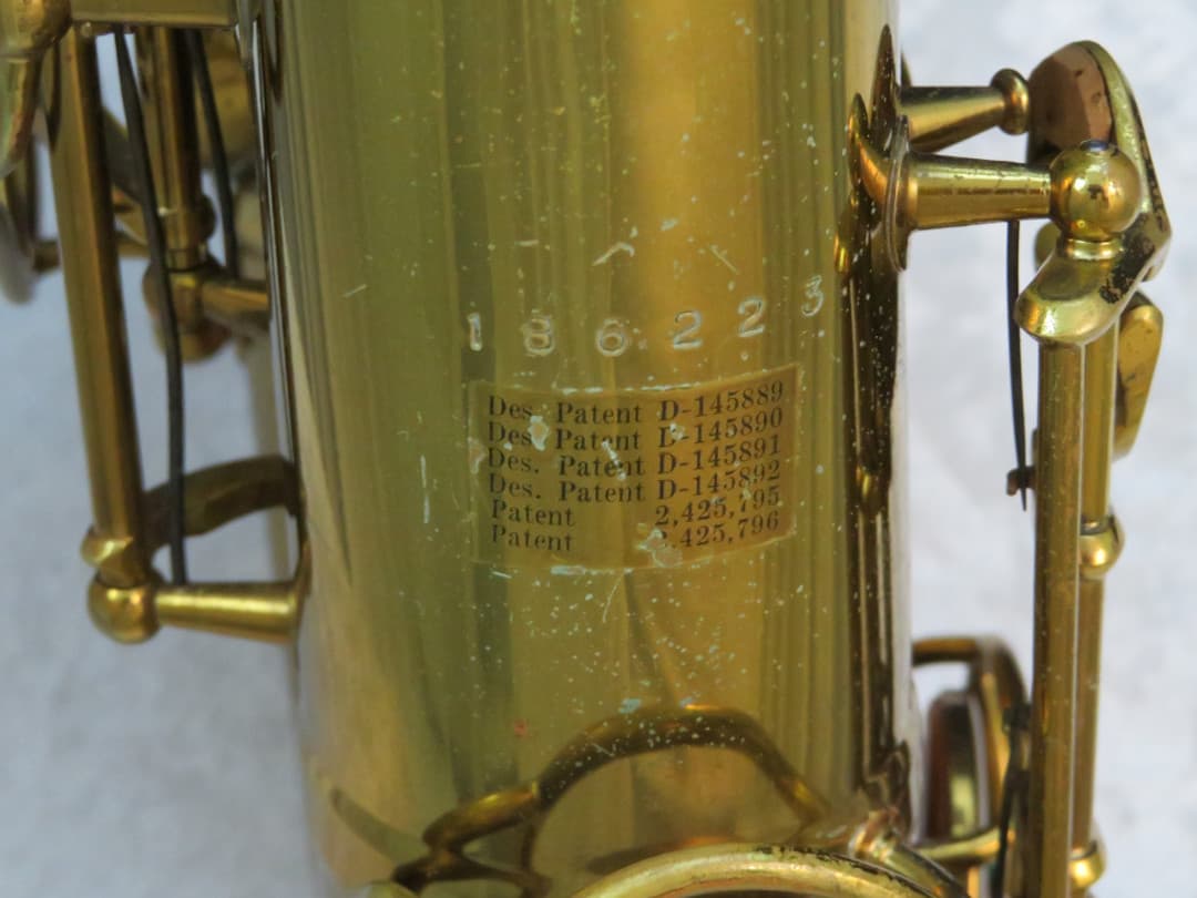 Martin The Martin Alto Saxophone 1953 Serial #186223