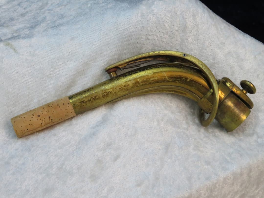 Martin The Martin Alto Saxophone 1953 Serial #186223