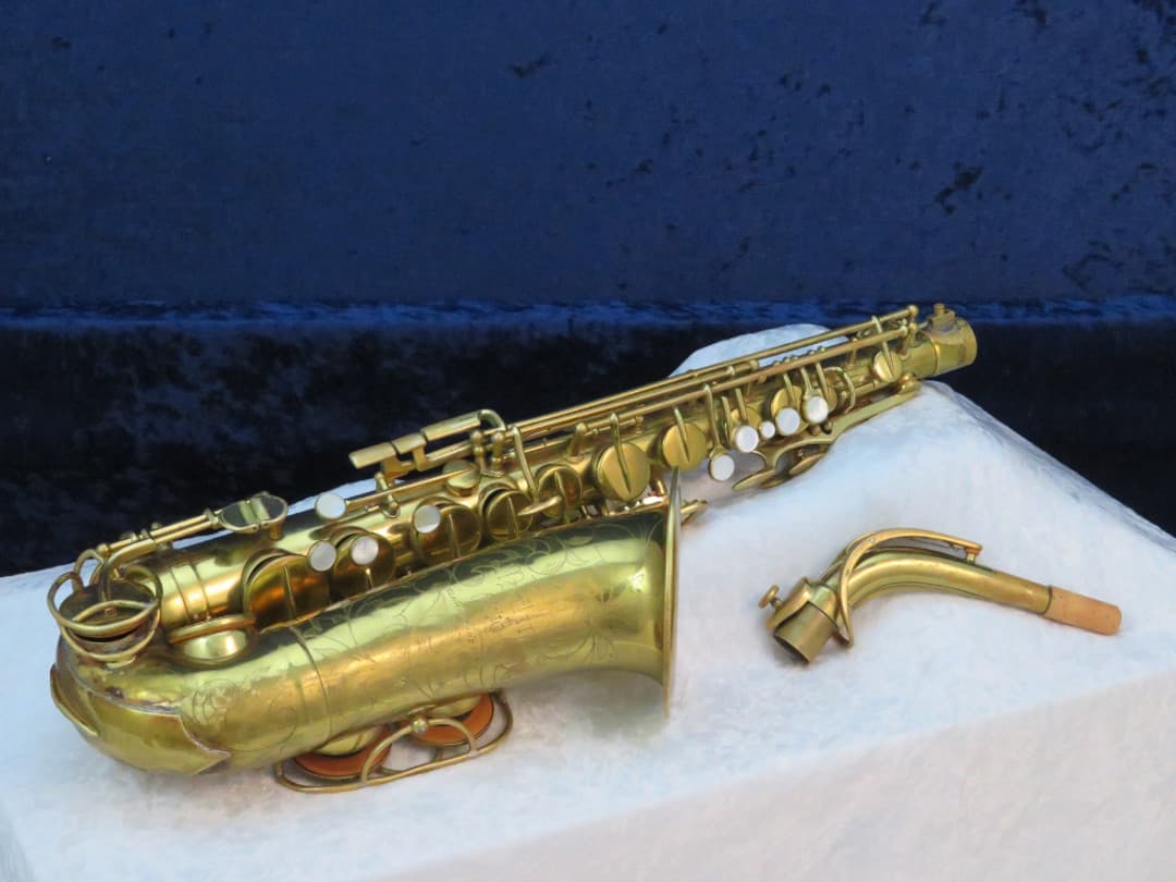 Martin The Martin Alto Saxophone 1948 Serial #166996