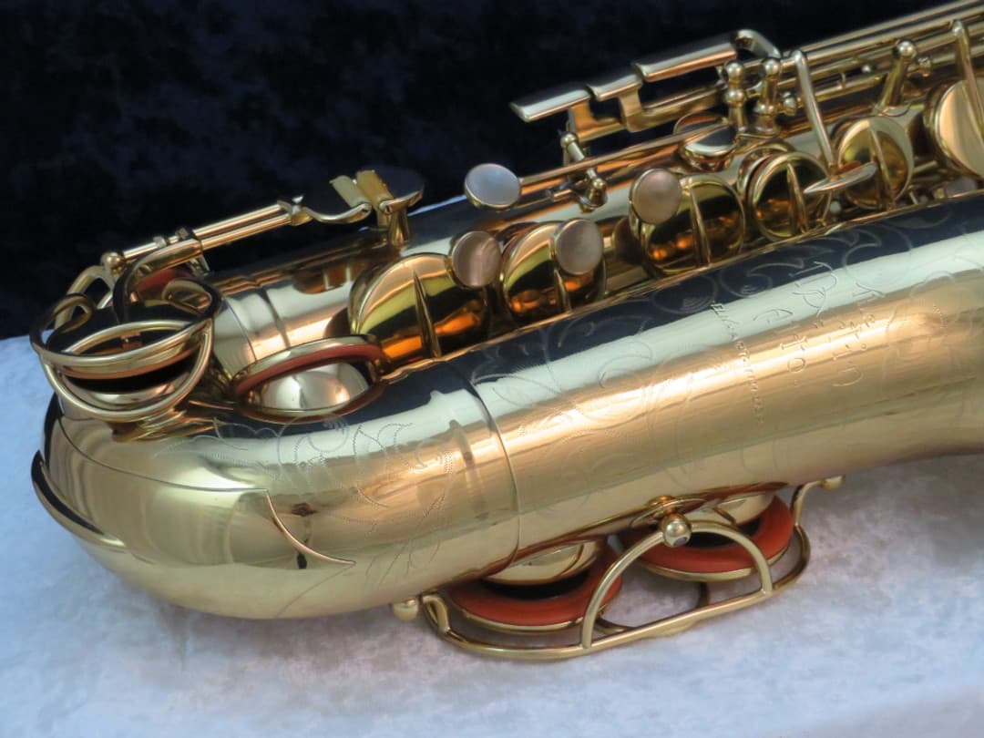 Martin The Martin Alto Saxophone 1940's Serial #153479