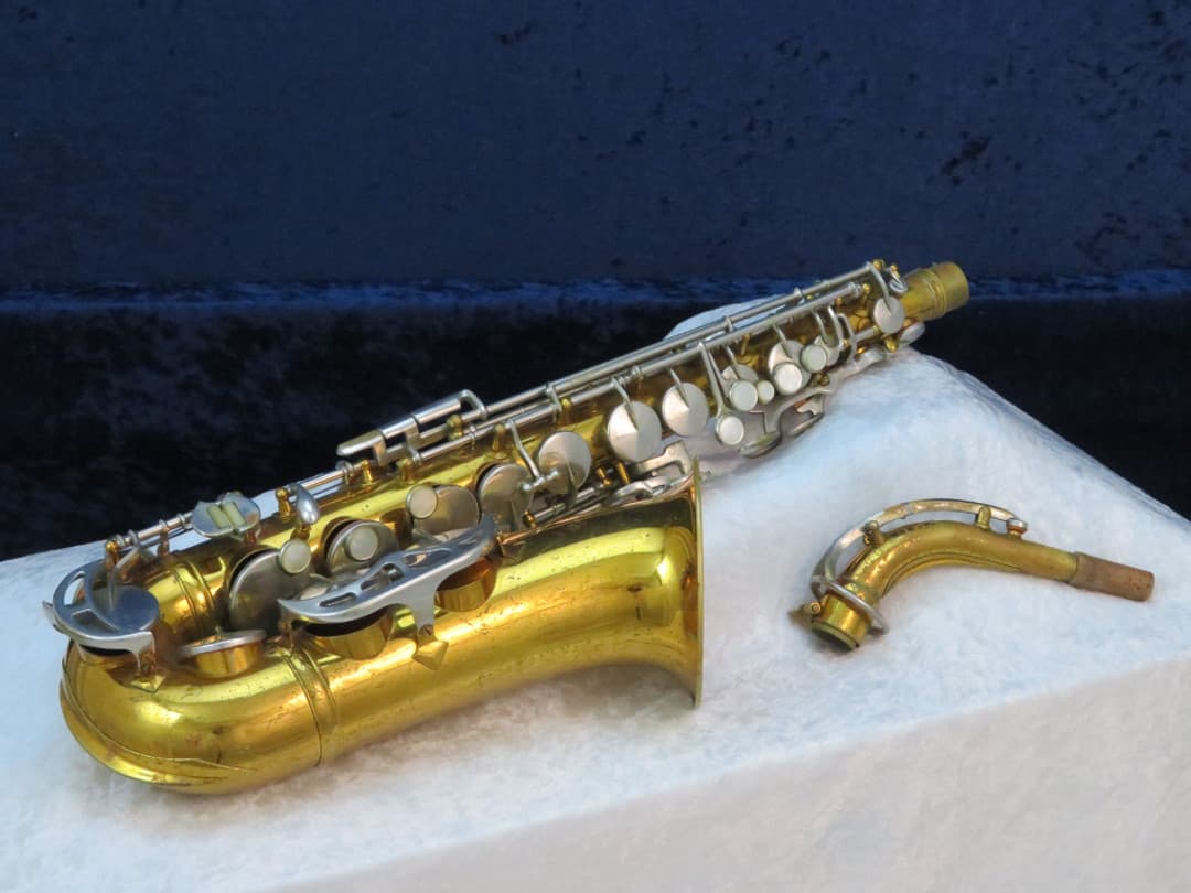 King Zephyr Alto Saxophone 1960's Serial #376560