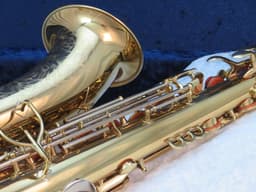 King Zephyr Alto Saxophone with Art Deco 1930's Serial #209874 King Zephyr Alto Saxophone with Art Deco 1930's Serial #209874