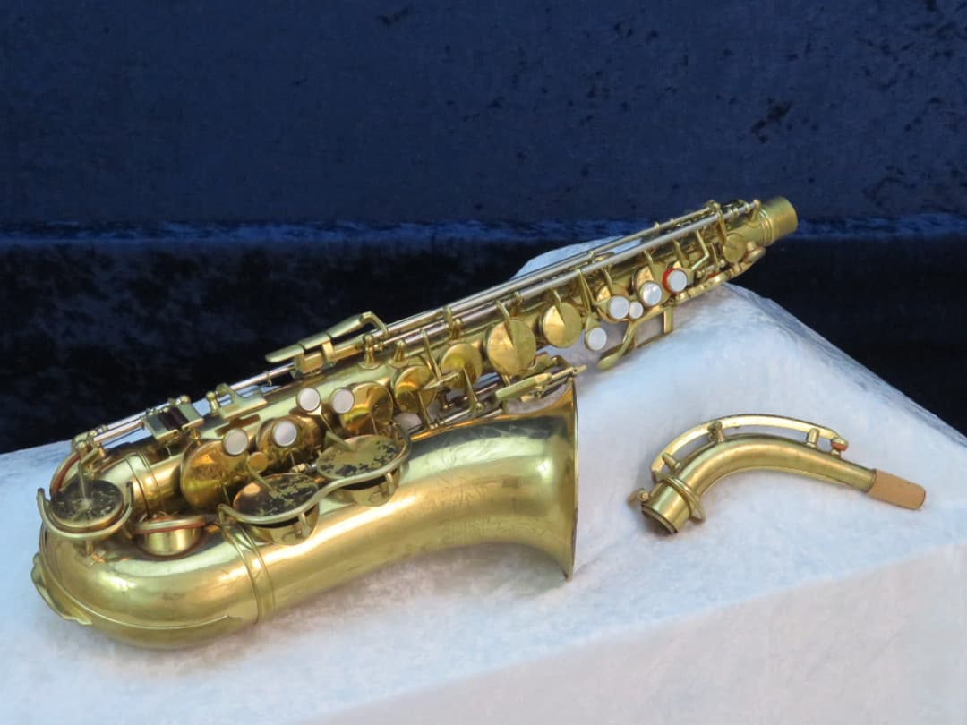 King Zephyr Alto Saxophone with Art Deco 1930's Serial #179693