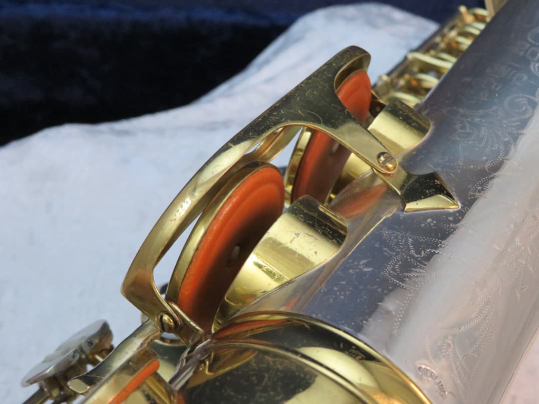 King Super 20 Silversonic Two Tone Alto Saxophone 1960's Serial #408685