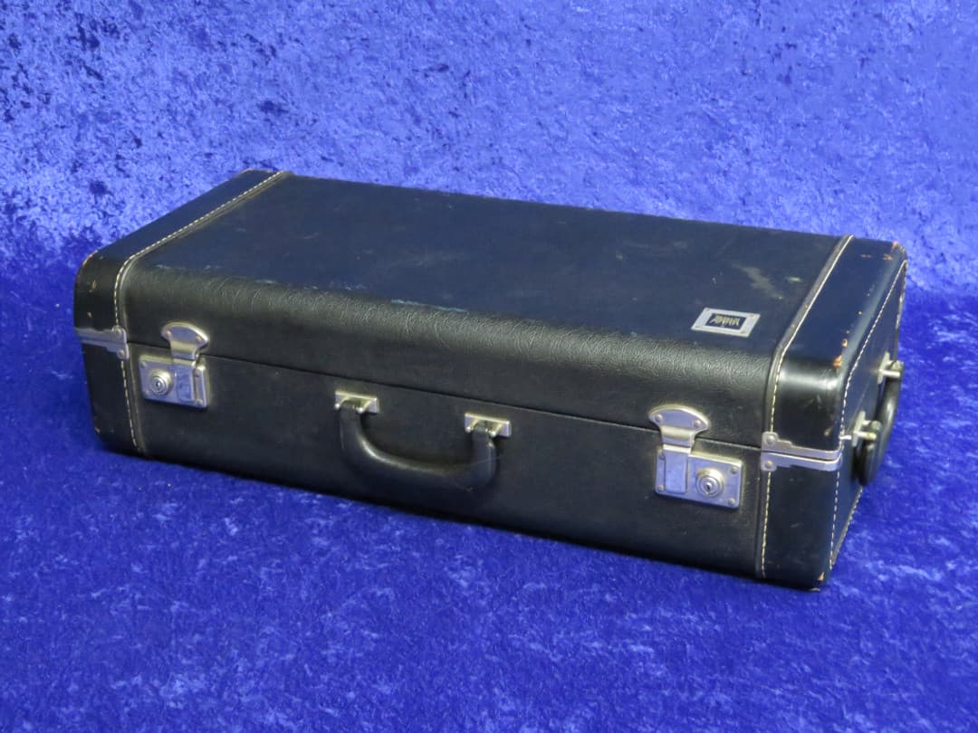 King Super 20 Silversonic Two Tone Alto Saxophone 1960's Serial #408685