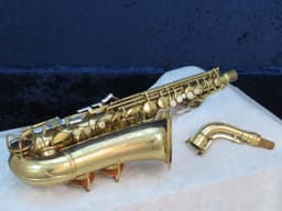 C.G. Conn Connqueror 26M VIII Alto Saxophone with Naked Lady 1937 Serial #279868 C.G. Conn Connqueror 26M VIII Alto Saxophone with Naked Lady 1937 Serial #279868
