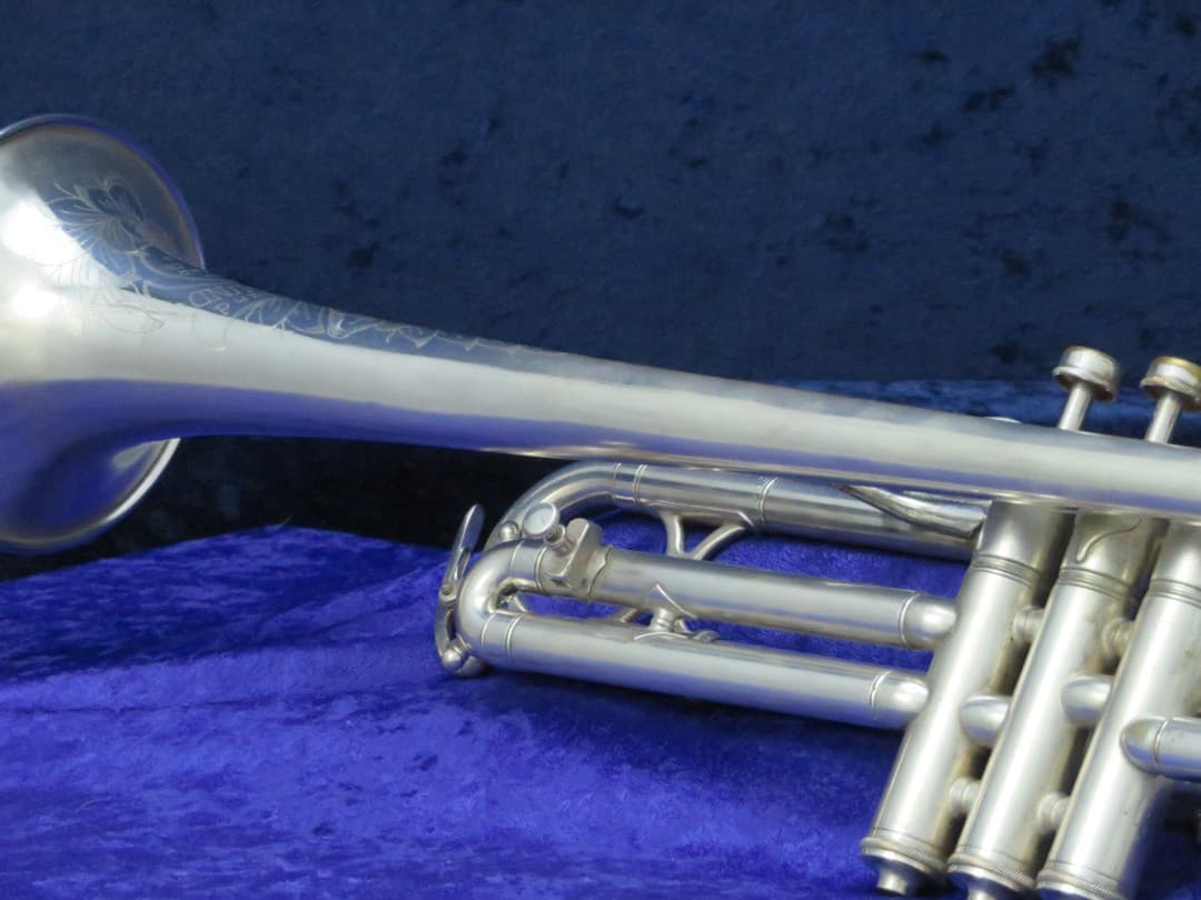 Cleveland The Cleveland Greyhound Silver Trumpet Serial #C28802