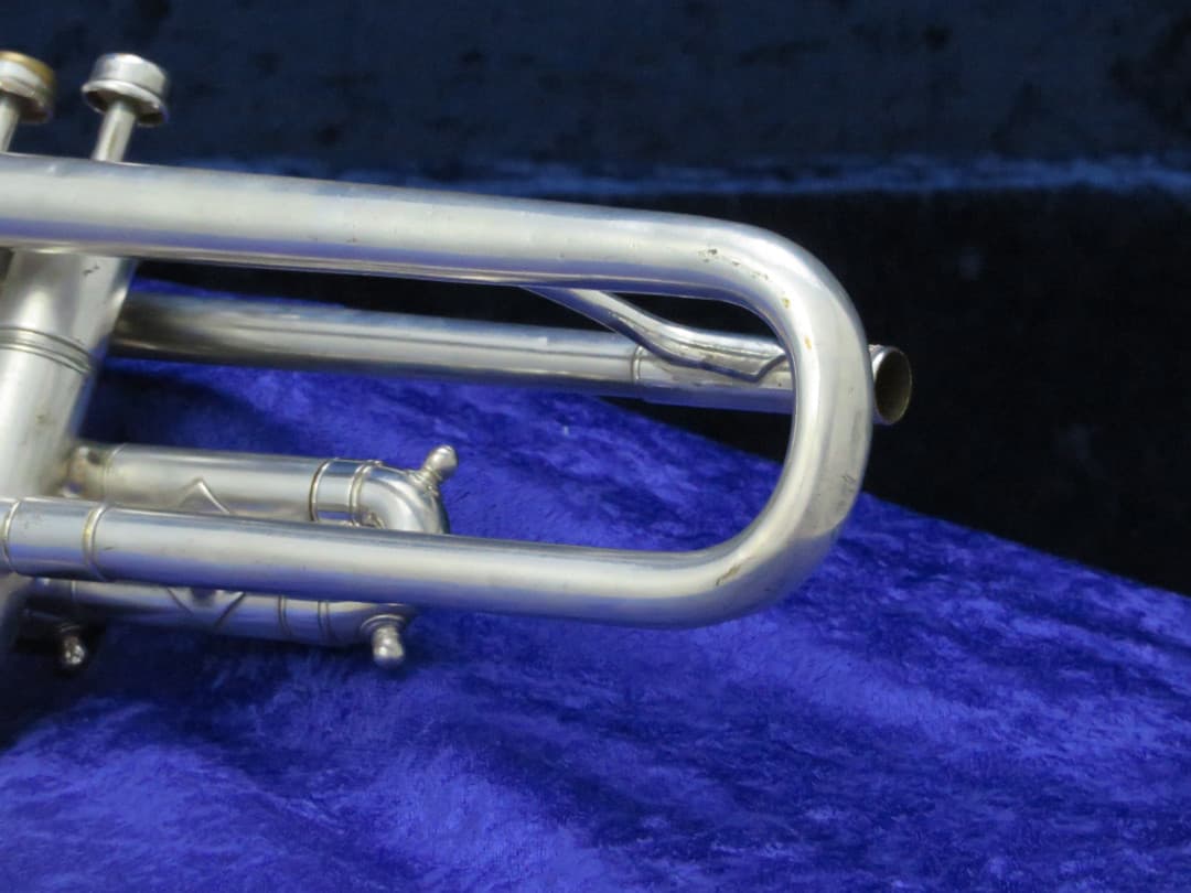 Cleveland The Cleveland Greyhound Silver Trumpet Serial #C28802