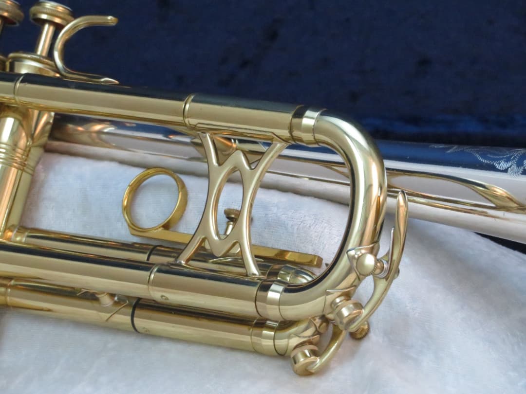 King Silversonic Two Tone Trumpet 1960's Serial #380633