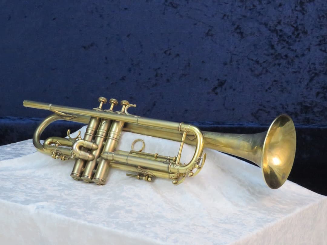 C.G. Conn 2B New World Symphony Gold Plated Trumpet 1927 Serial #250432 C.G. Conn 2B New World Symphony Gold Plated Trumpet 1927 Serial #250432