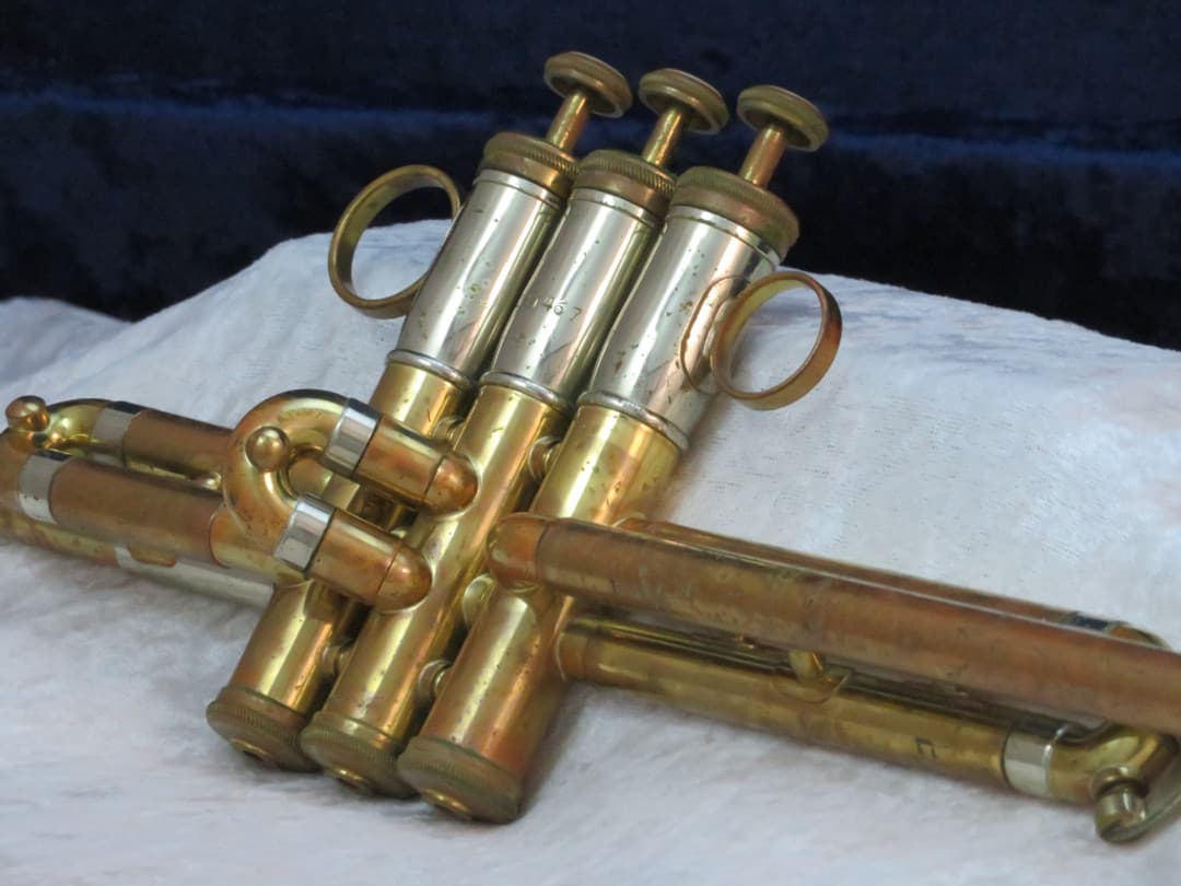 Olds Studio Model Two Tone Herald Trumpet Serial #231467