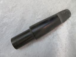 Berg Larsen 85/2 Offset M Baritone Saxophone Mouthpiece Serial #isi9460-19 Berg Larsen 85/2 Offset M Baritone Saxophone Mouthpiece Serial #isi9460-19