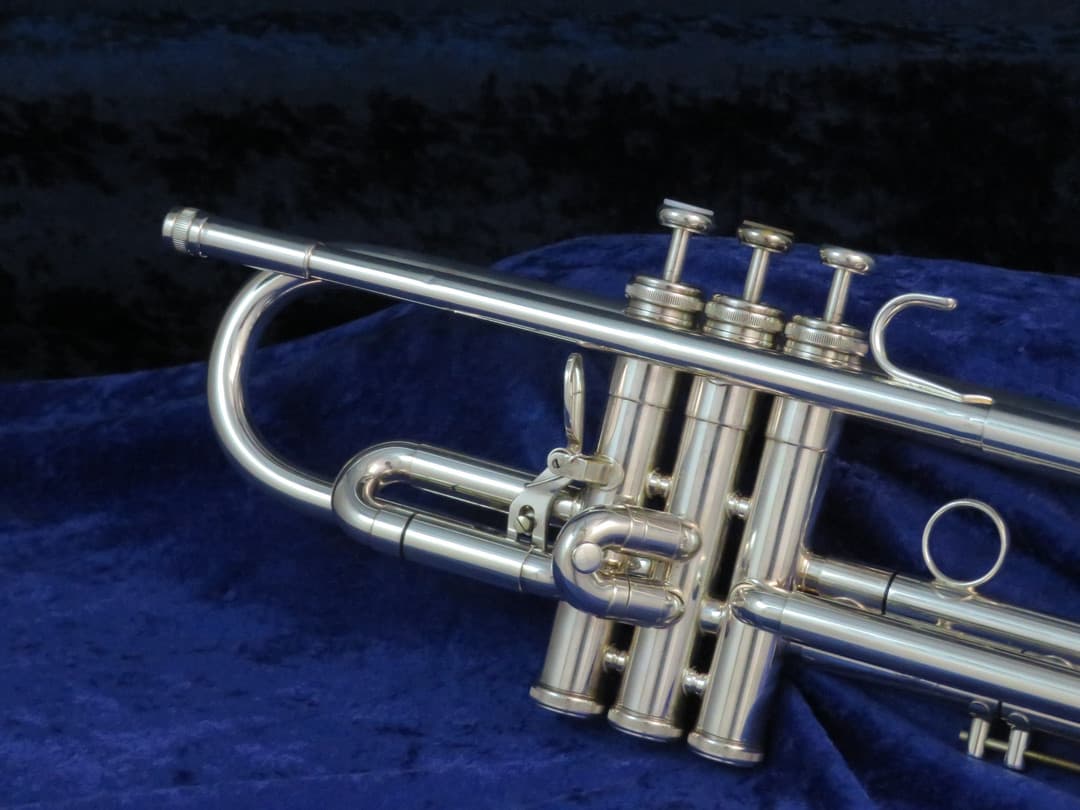 King Silver Flair Trumpet Serial# 39-273276