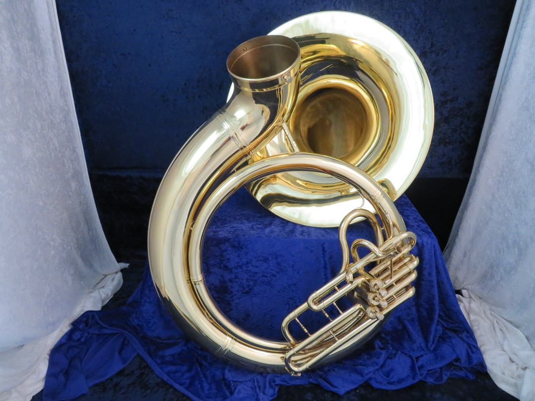 C.G.Conn 20K Metal Sousaphone Mint Condition Serial#40024 C.G.Conn 20K Metal Sousaphone Mint Condition Serial#40024
