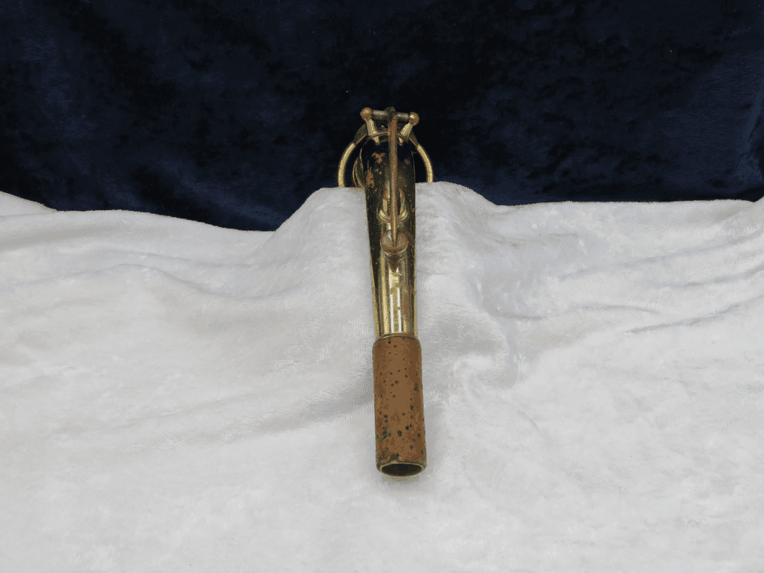 King Zephyr Sleeve Alto Saxophone Neck Serial #352365