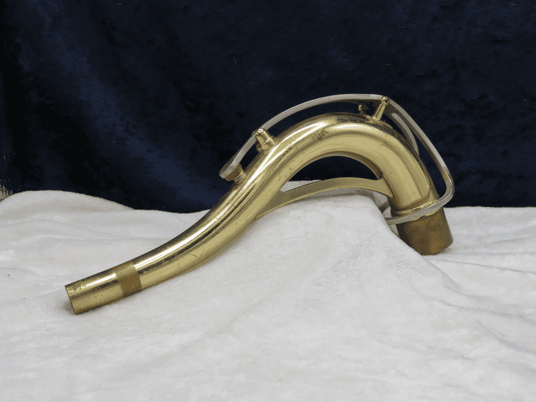 Bundy Model 2 Tenor Saxophone Neck Serial #isi14512