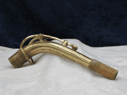 Buescher Late Model 400 Alto Saxophone Neck Serial #isi15015 Buescher Late Model 400 Alto Saxophone Neck Serial #isi15015