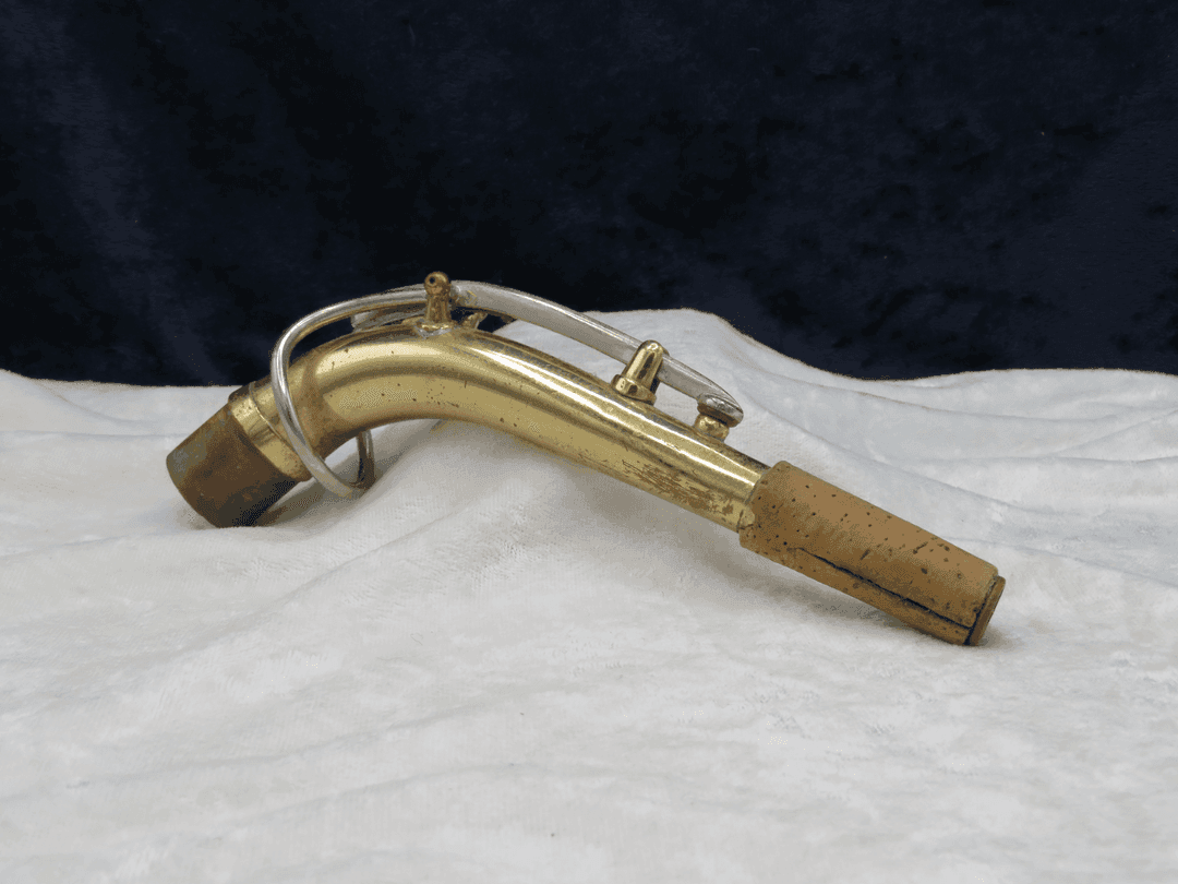 Bundy Model 1 Alto Saxophone Neck Serial #isi15005