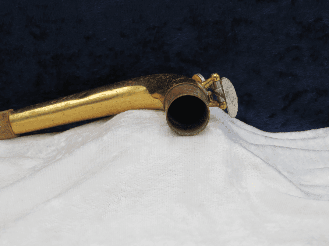 C.G. Conn 12M Baritone Saxophone Neck Serial #isi15008