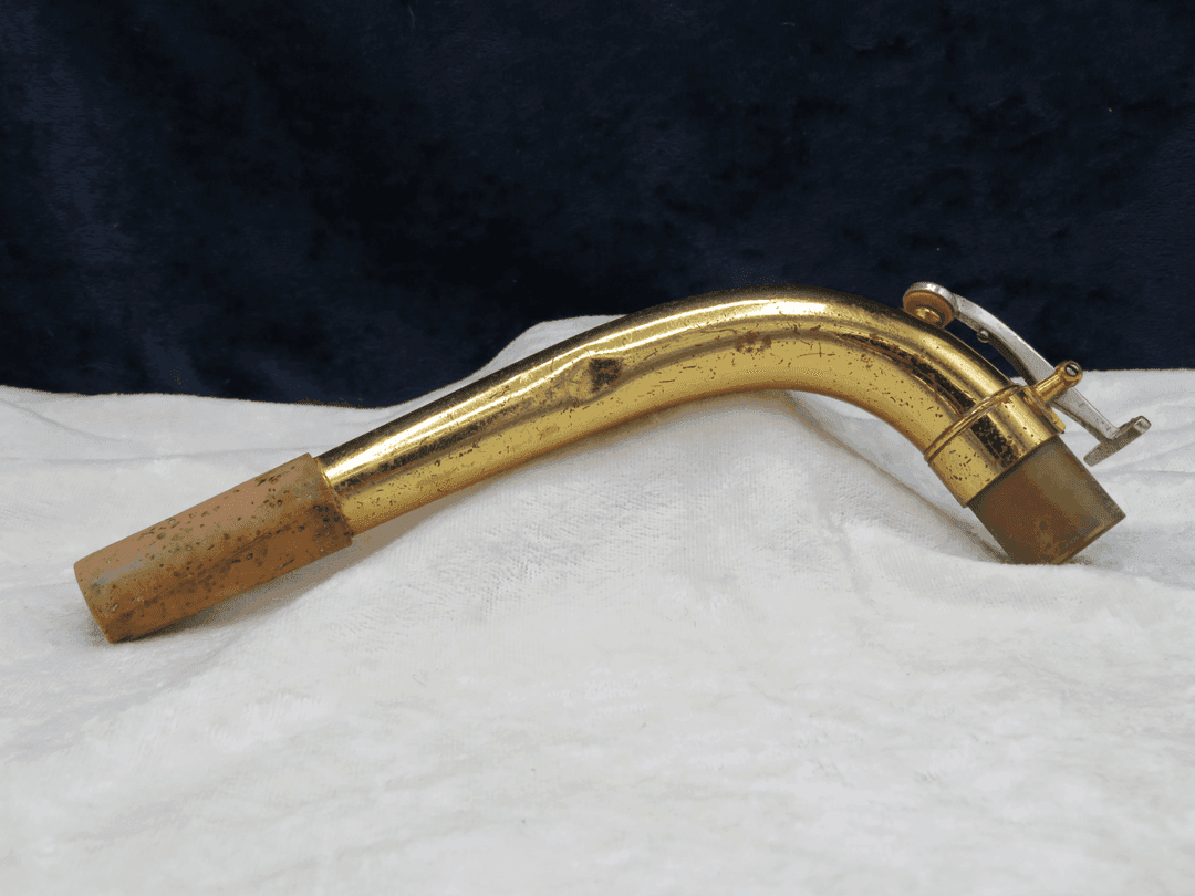C.G. Conn 12M Baritone Saxophone Neck Serial #isi15008