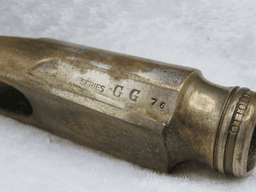 Otto Link Master Link Series GG76 Facing No. 5 Metal Gold Alto Saxophone Mouthpiece Serial #isi11282 Otto Link Master Link Series GG76 Facing No. 5 Metal Gold Alto Saxophone Mouthpiece Serial #isi11282