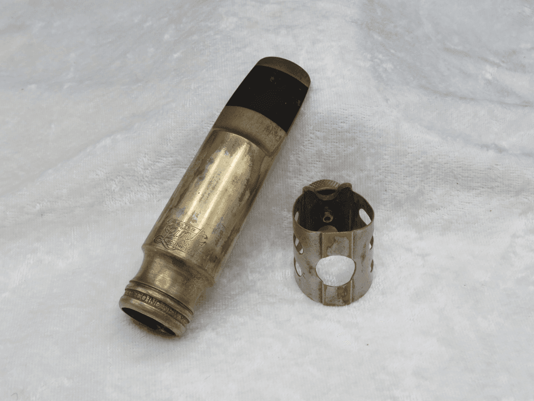 Otto Link Master Link Series GG76 Facing No. 5 Metal Gold Alto Saxophone Mouthpiece Serial #isi11282 Otto Link Master Link Series GG76 Facing No. 5 Metal Gold Alto Saxophone Mouthpiece Serial #isi11282