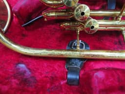 King Eb Alto Horn Lacquered Excellent Player Serial #484175 King Eb Alto Horn Lacquered Excellent Player Serial #484175
